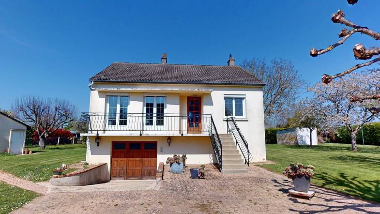 Maison à vendre 178 500 € 4 pièces 3 chambres 81 m² 2 117 m² de terrain Vexin sur Epte 27510