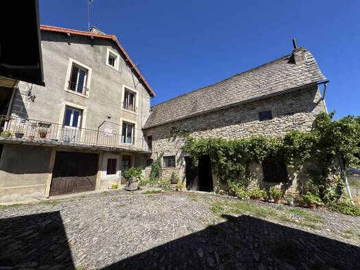 Immeuble à vendre 160 000 € 167 m² Nord Est Marvejols 48100