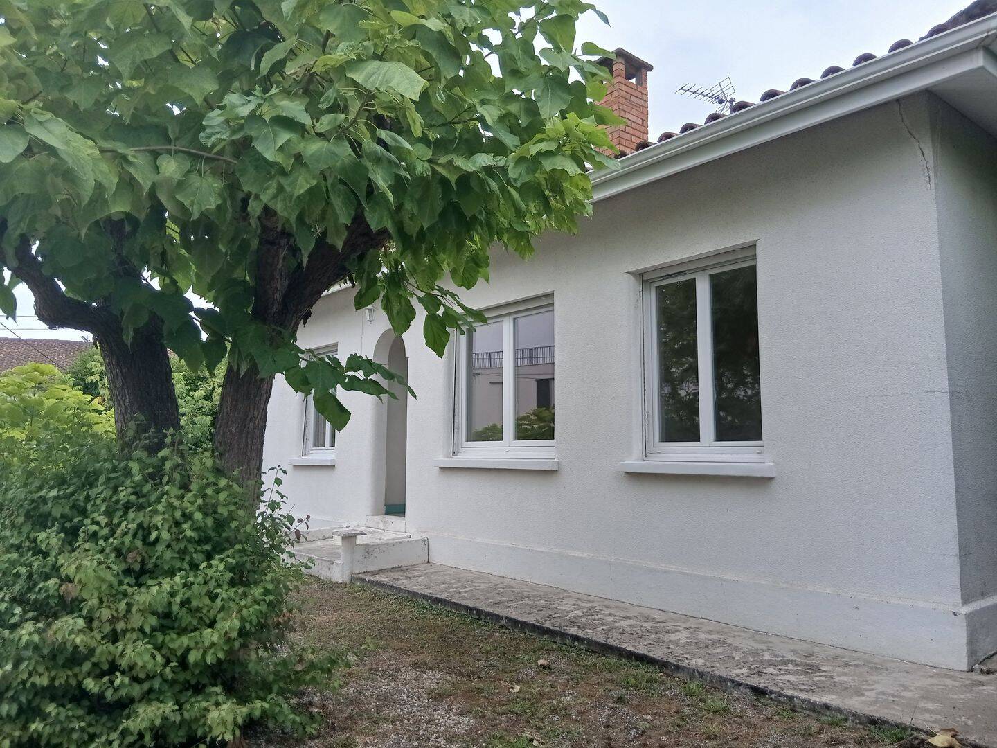 Maison 4 pièces 71 m² · à Cenon · 71 m² · 1 350 €/mois