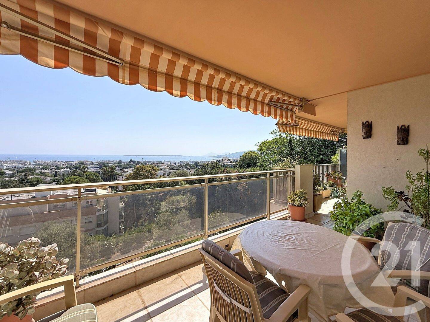 Appartement 3 pièces 87 m² · à Antibes · 86,5 m² · 680 000 €
