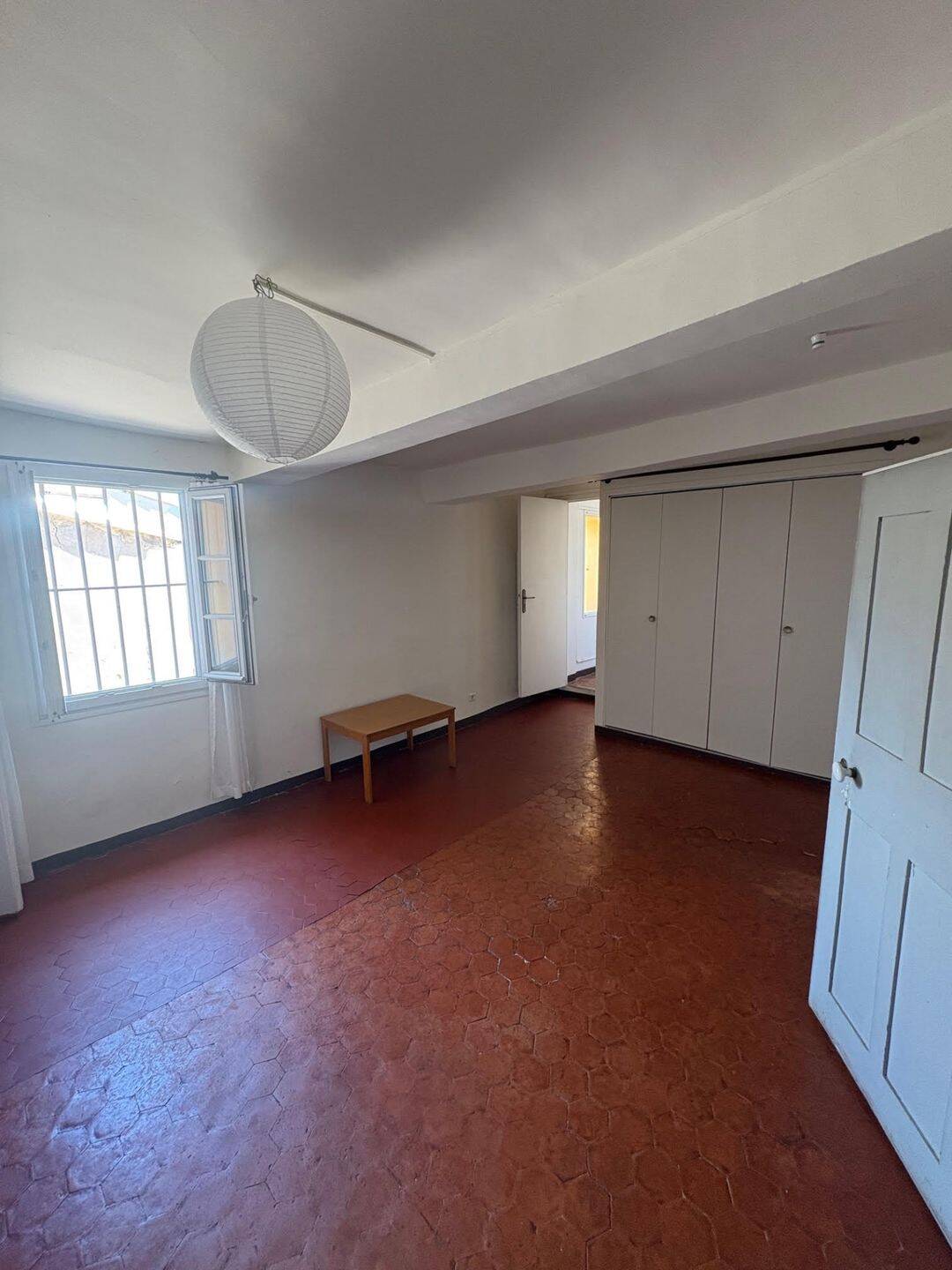 Appartement 1 pièce 28 m² · à Aix-en-Provence · 28 m² · 690 €