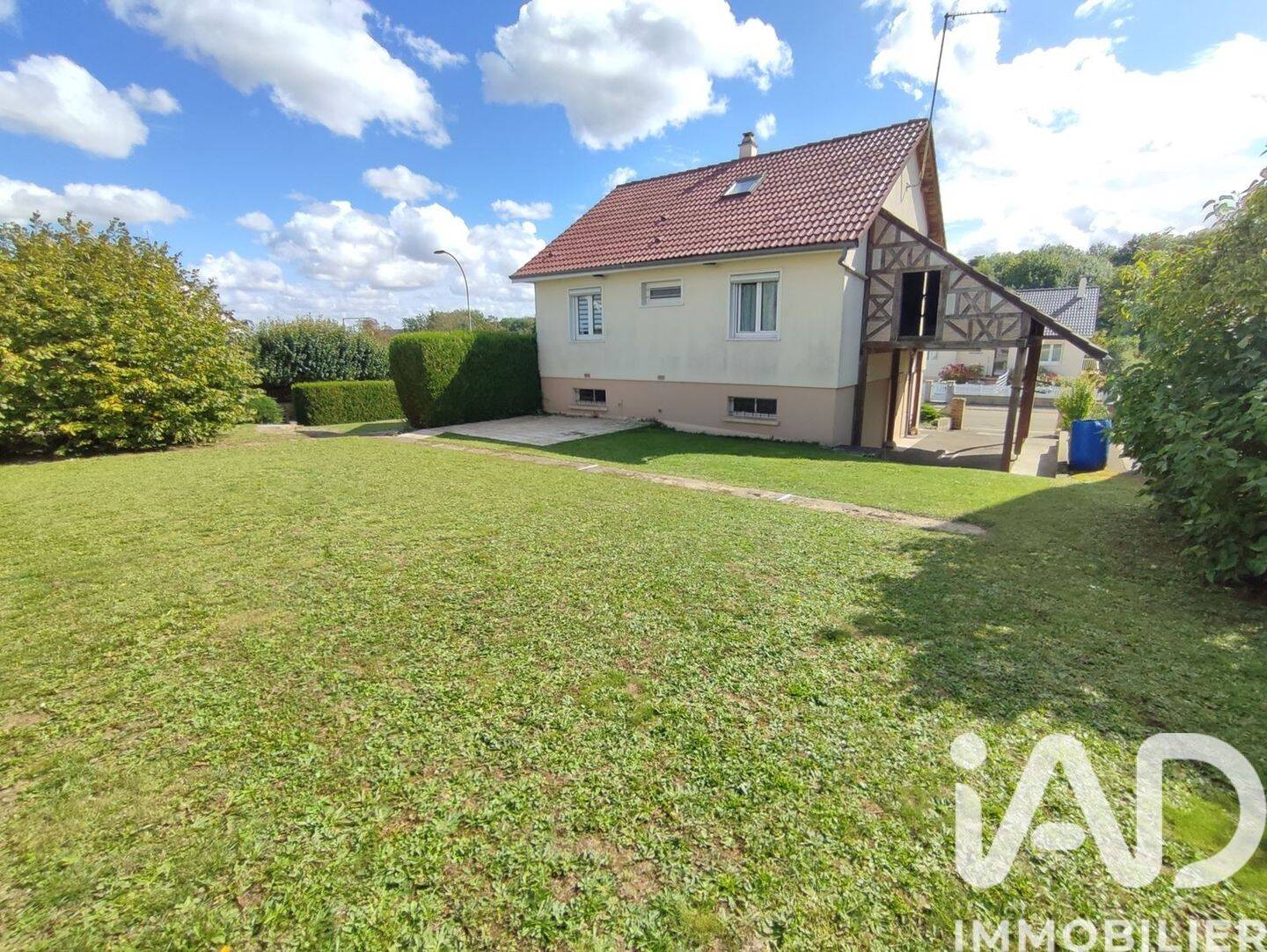 Maison 4 pièces 81 m² · à Lèves · 81 m² · 207 000 €