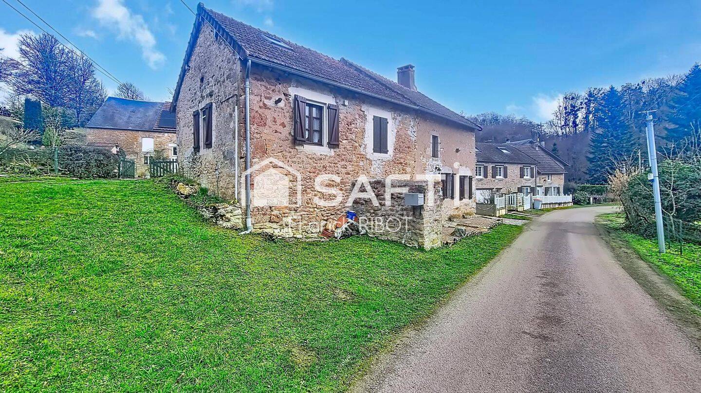 Maison 3 pièces 101 m² · à Lormes · 101 m² · 69 900 €