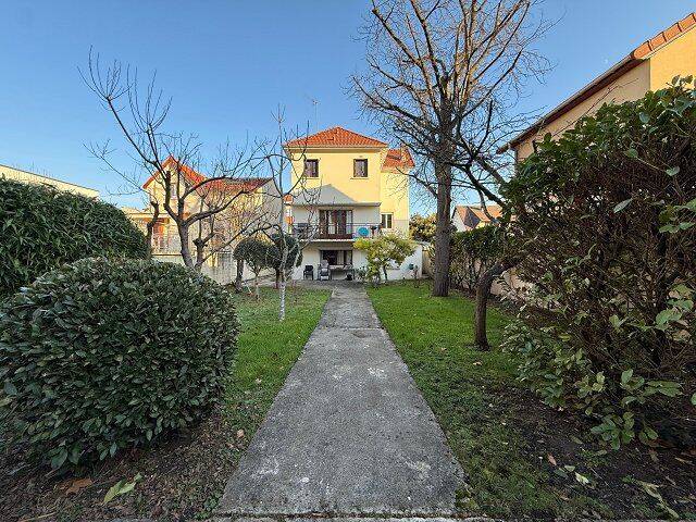Maison 5 pièces 128 m² · à Maisons-Alfort · 128 m² · 849 000 €