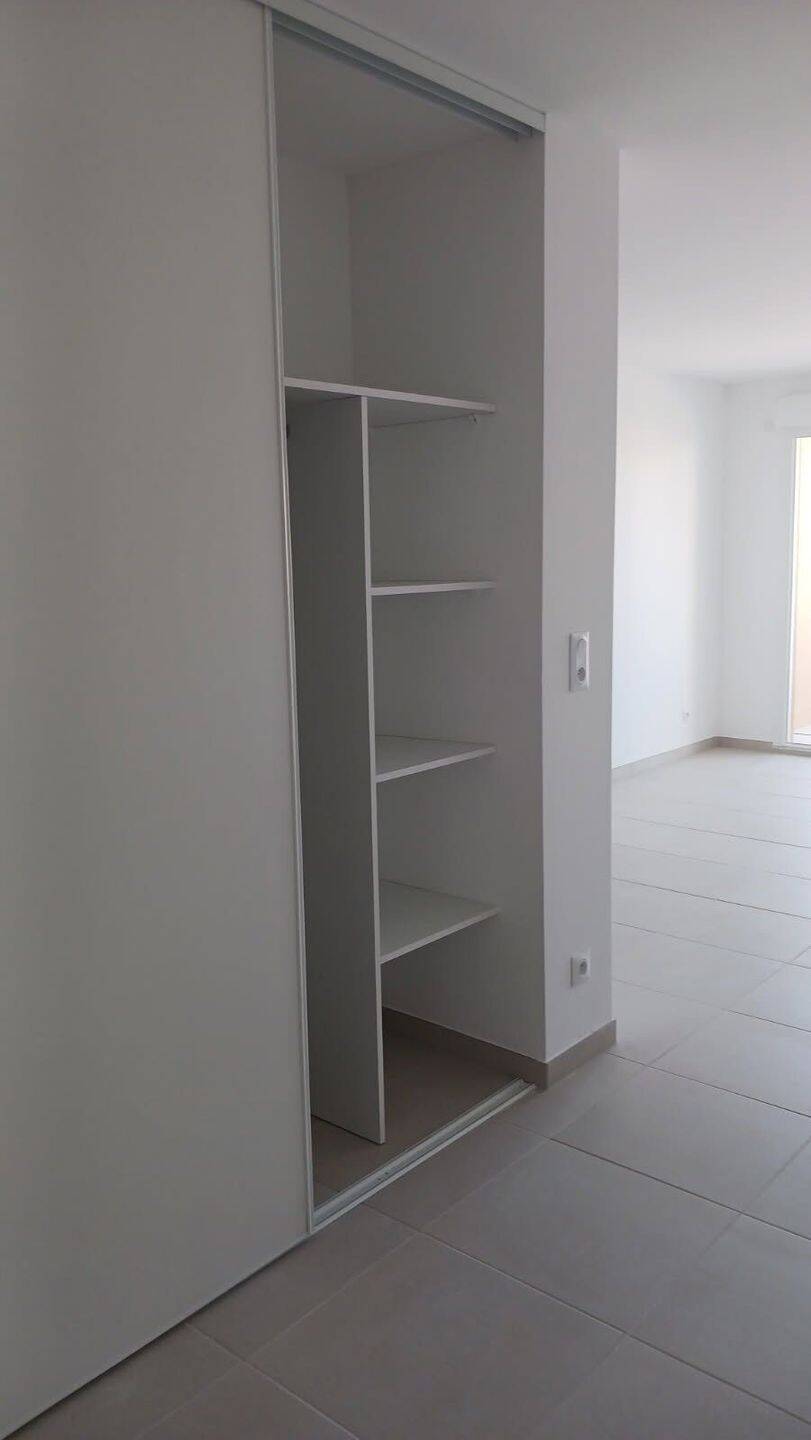 Appartement 3 pièces 70 m² · à Miramas · 69,5 m² · 882 €