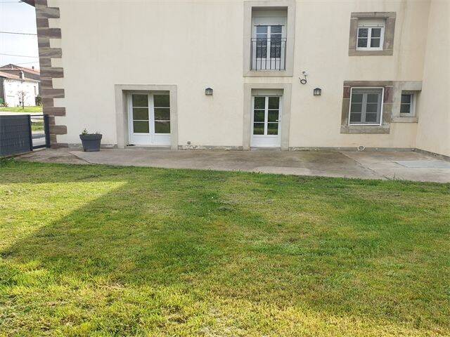 Maison 7 pièces 174 m² · à Juvrecourt · 174,5 m² · 845 €