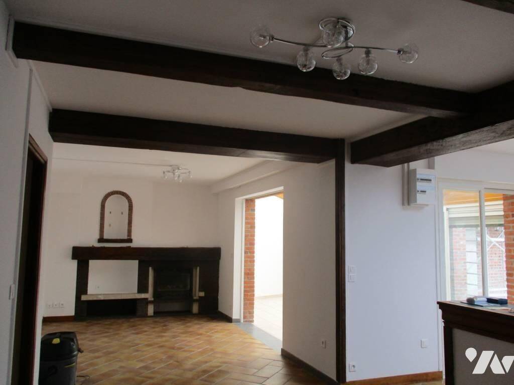 Appartement 127 m² · à Santes · 127,5 m² · 954 €/mois