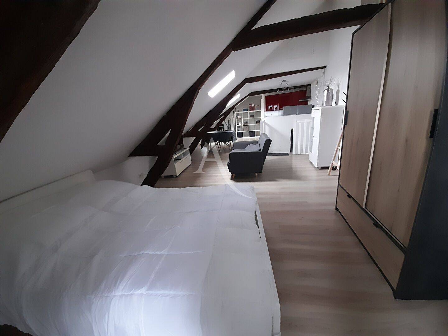 Appartement 1 pièce 27 m² · à Gisors · 26,9 m² · 550 €