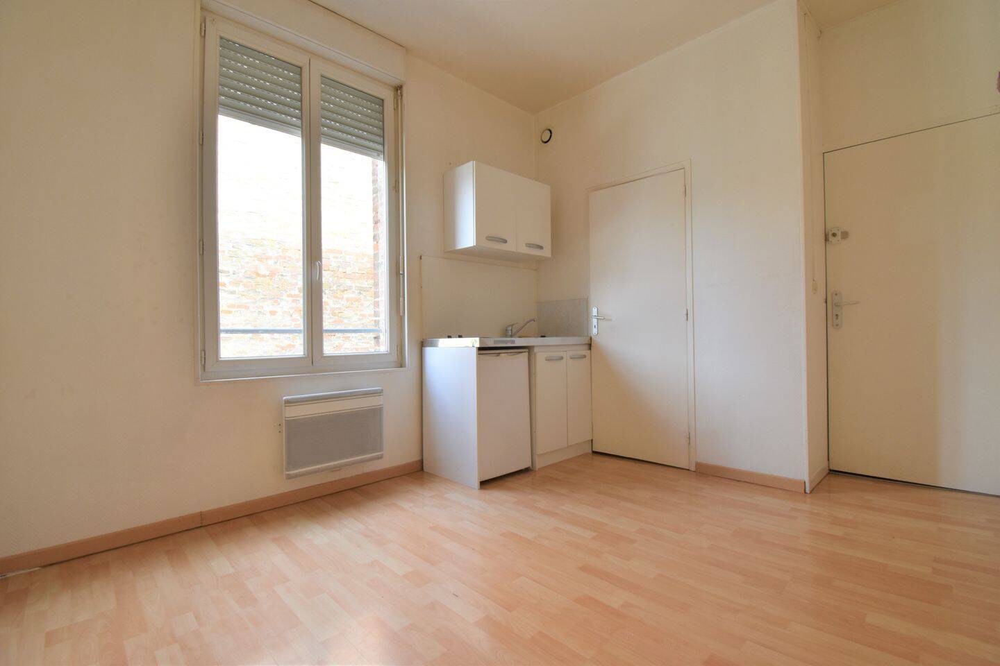 Appartement 1 pièce 12 m² · à Amiens · 11,8 m² · 323 €
