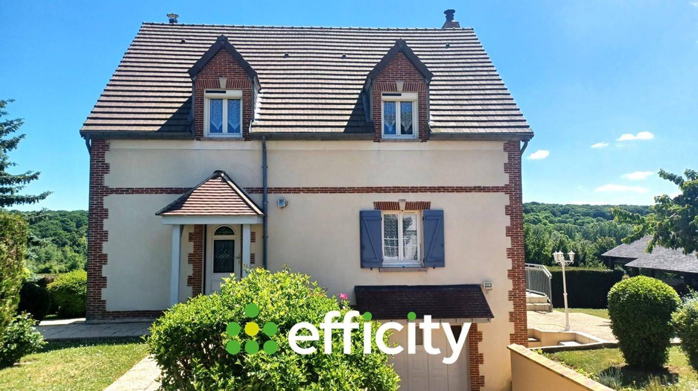 Maison 5 pièces 141 m² · à Saint-Denis-le-Ferment · 141 m² · 350 000 €