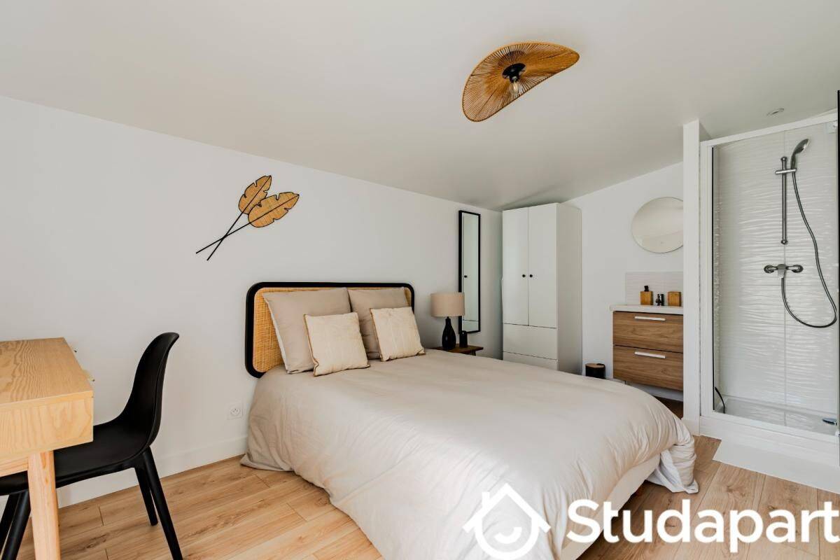 1 pièce 12 m² · à Pessac · 12 m² · 660 €