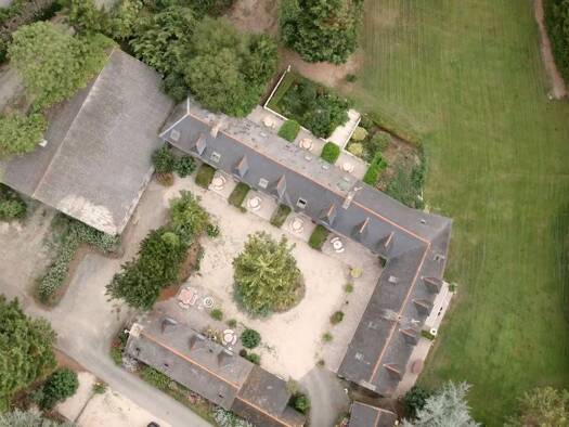 Maison à vendre 1 138 500 € 25 pièces 15 chambres 640 m² 38 000 m² de terrain Yffiniac 22120