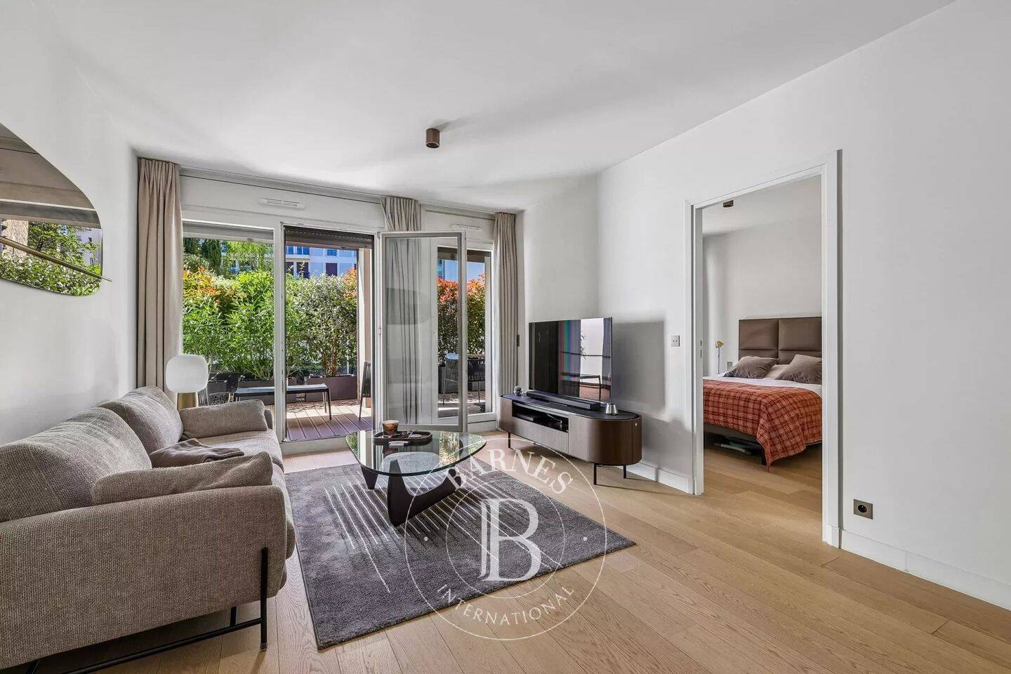 Appartement 2 pièces 61 m² · à Paris 7ème Arrondissement · 60,6 m² · 1 248 000 €