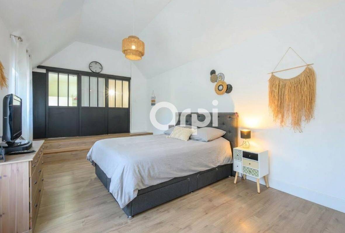 Maison 6 pièces 200 m² · à Marquillies · 200 m² · 335 000 €