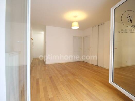 Appartement à vendre 312 000 € 3 pièces 2 chambres 62 m² Étage 4/6 Lyon 8ème arrondissement 69008