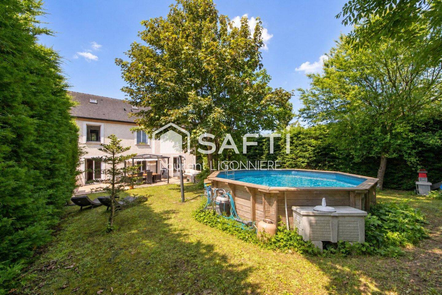Maison 7 pièces 180 m² · à Mandres-les-Roses · 180 m² · 525 000 €