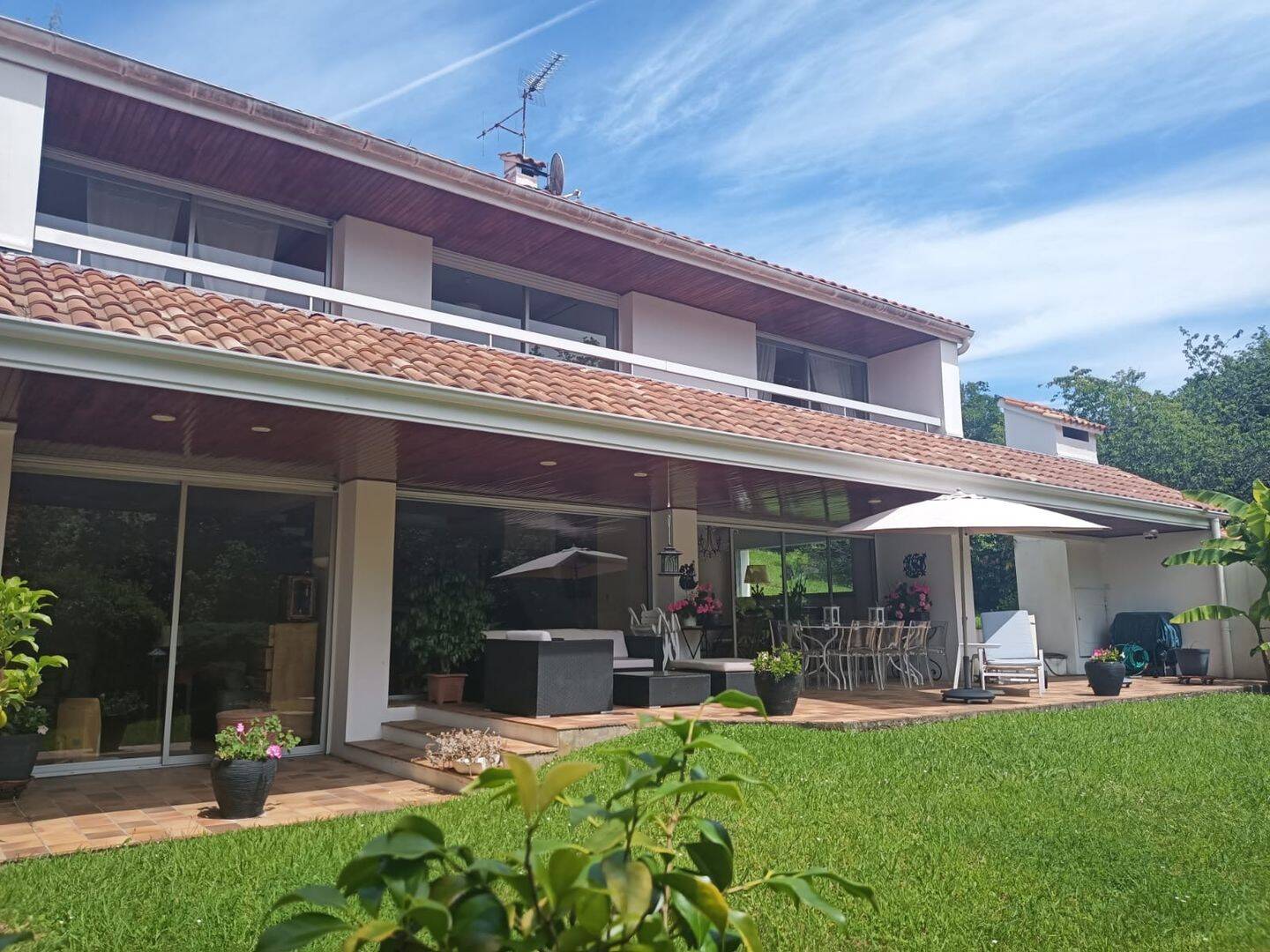 Maison 6 pièces 170 m² · à Mouguerre · 170 m² · 645 000 €