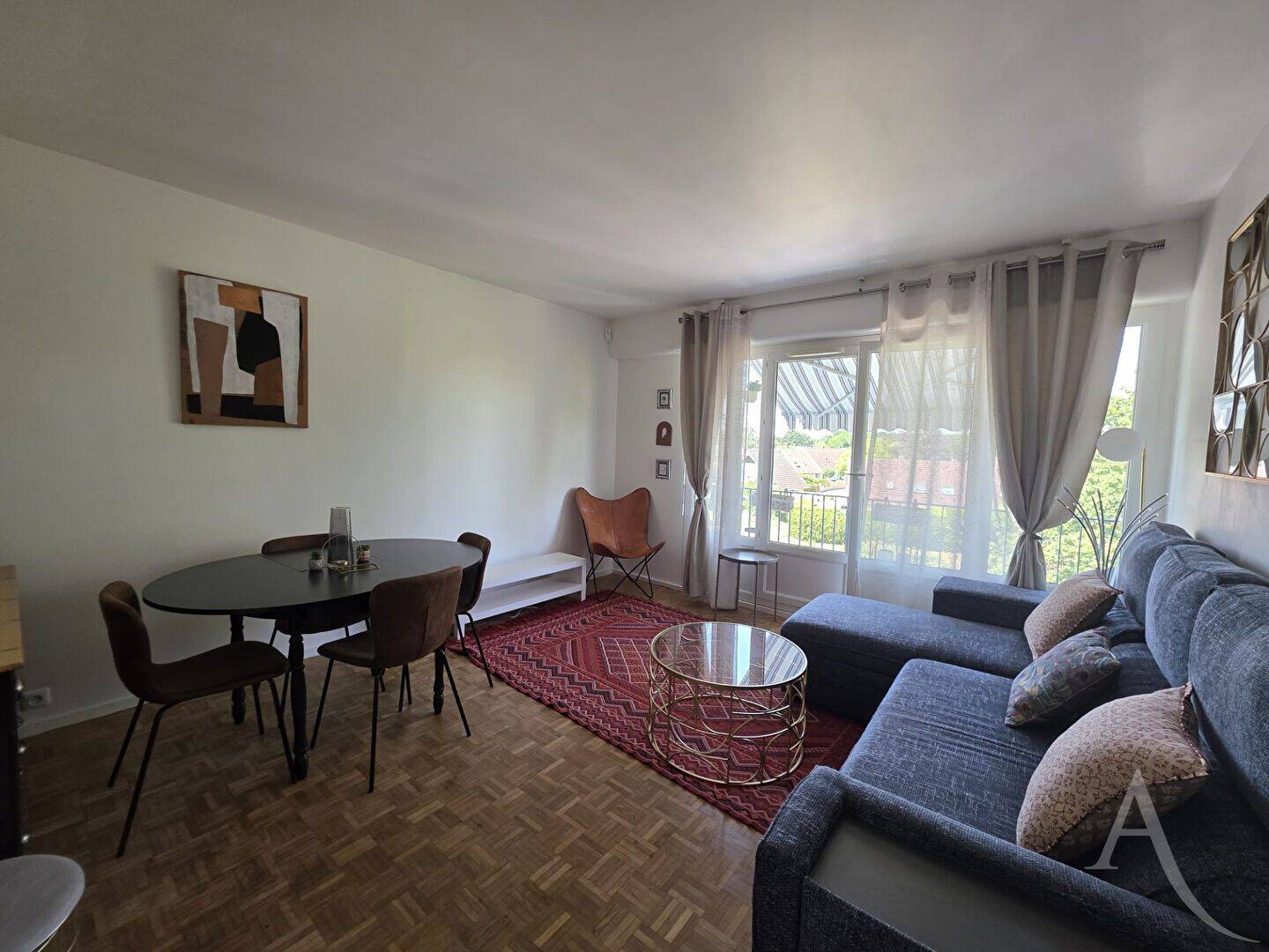 Appartement 3 pièces 63 m² · à Aubergenville · 63 m² · 1 040 €