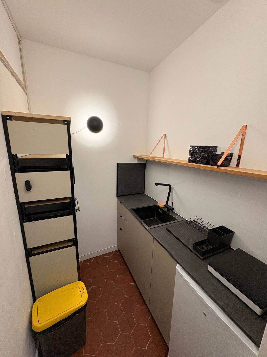 Appartement 1 pièce 14 m² · à Paris 9ème Arrondissement · 14 m² · 900 €