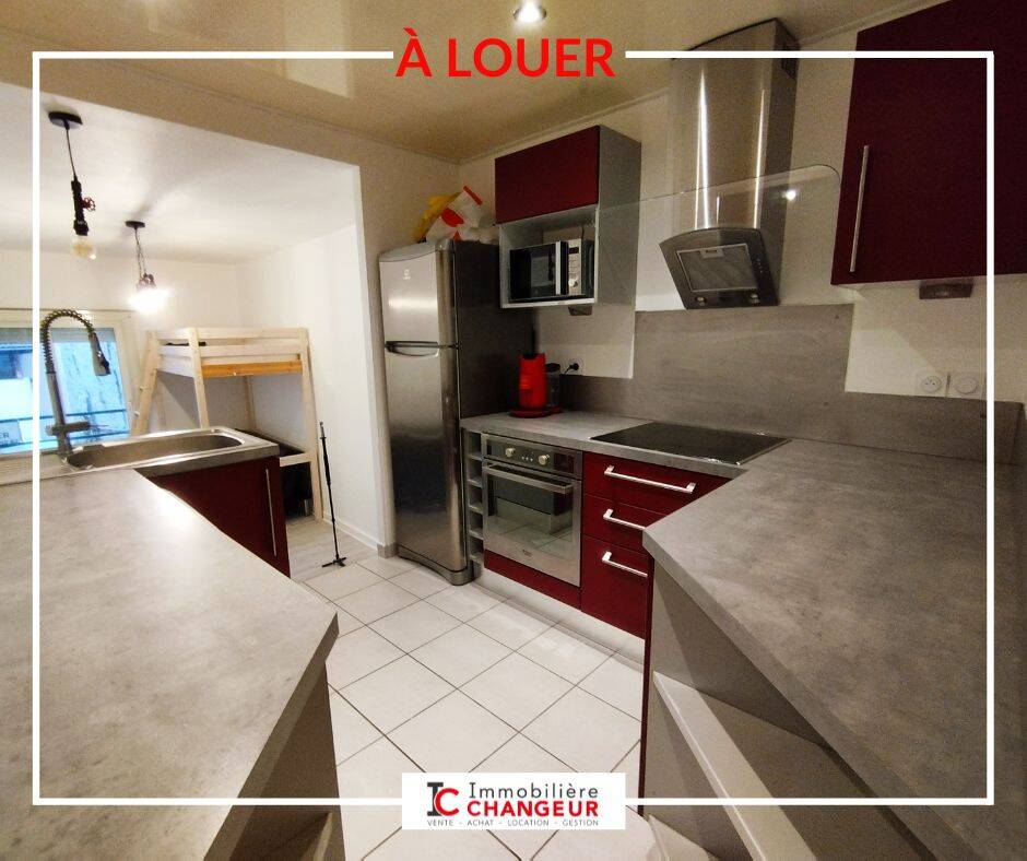 Appartement 1 pièce 27 m² · à Voiron · 26,6 m² · 396 €