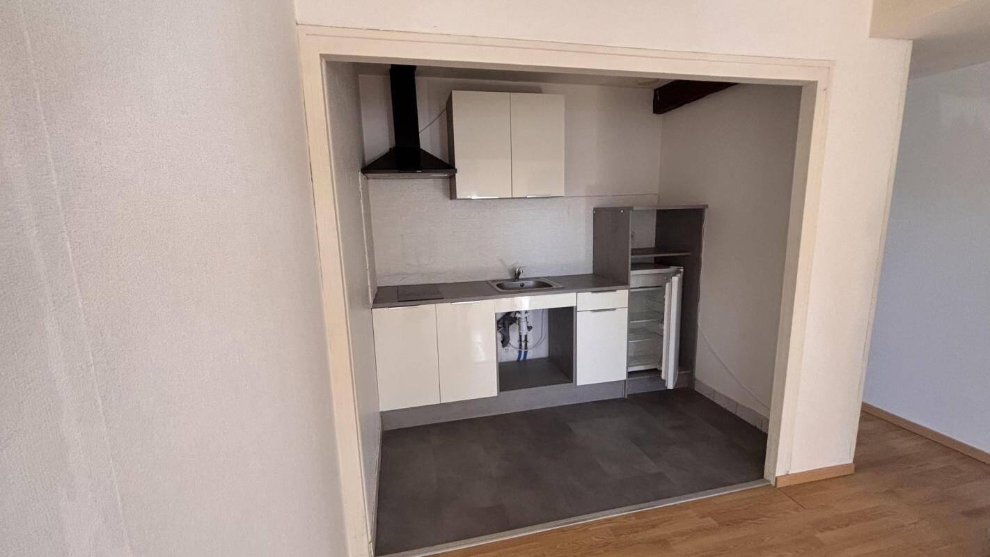 Appartement 1 pièce 25 m² · à Orléans · 25 m² · 415 €