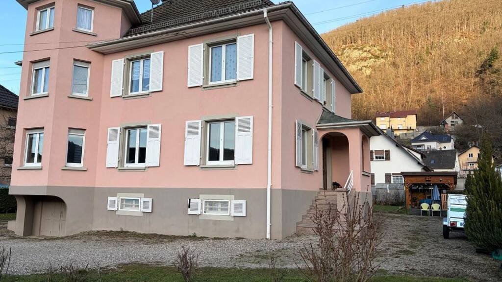 Appartement à vendre 119 500 € 4 pièces 2 chambres 93,5 m² Saint-Amarin 68550