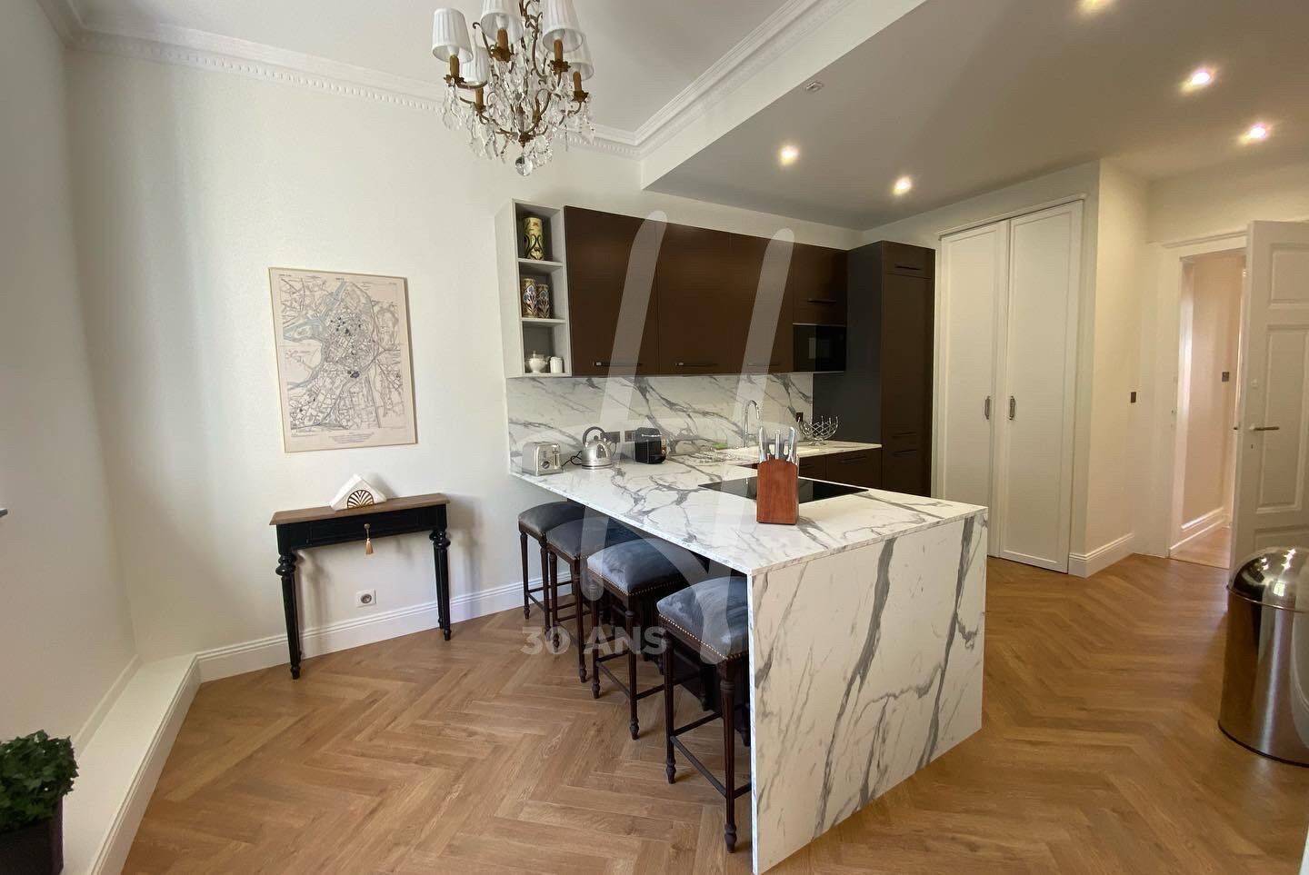 Appartement 4 pièces 100 m² · à Metz · 100 m² · 1 850 €