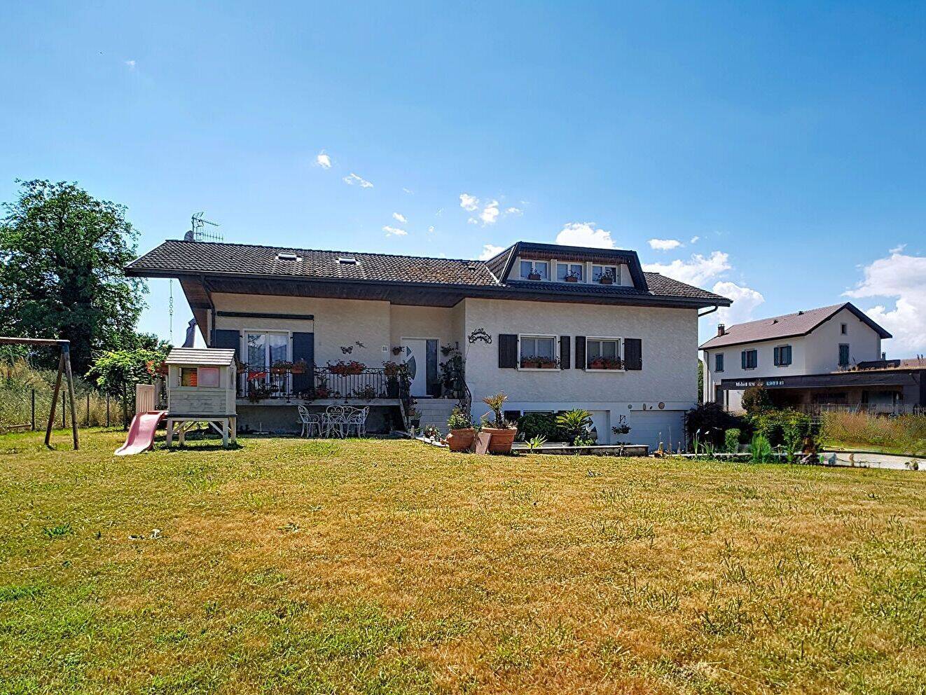 Maison 7 pièces 147 m² · à Brenthonne · 147 m² · 590 000 €