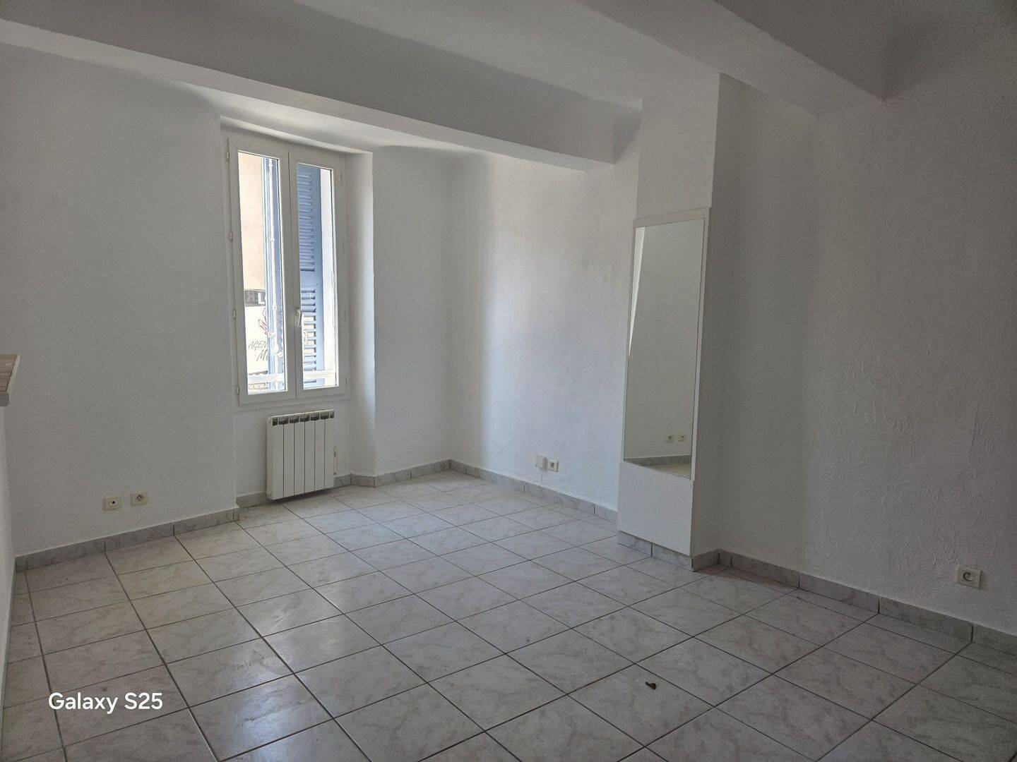 Appartement 1 pièce 30 m² · à Solliès-Pont · 30 m² · 500 €/mois