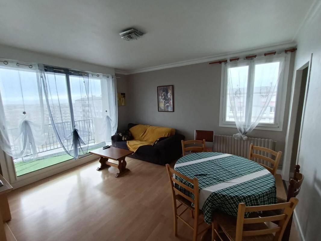 Appartement 4 pièces 72 m² · à Brest · 71,6 m² · 810 €/mois