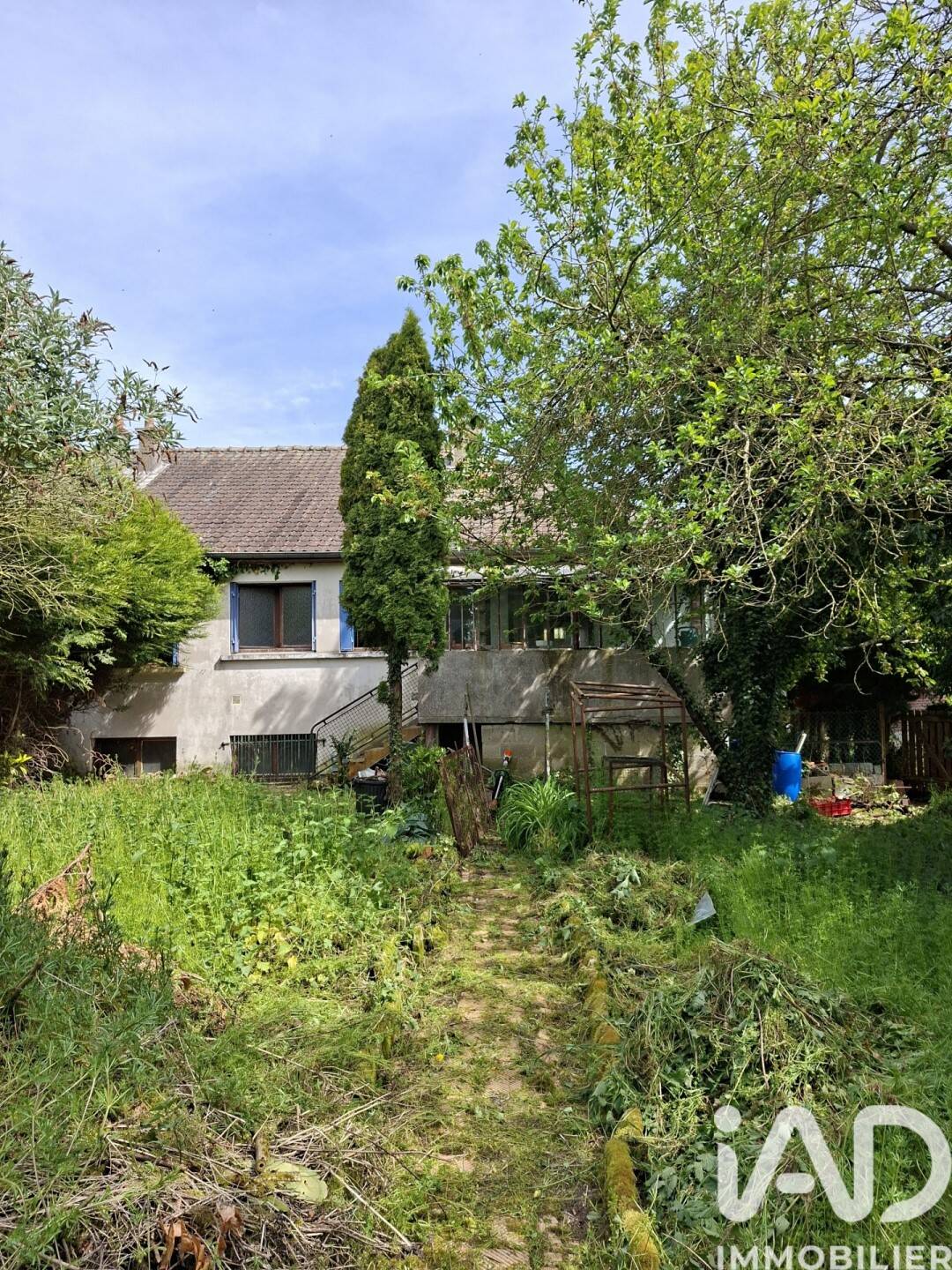 Maison 5 pièces 87 m² · à Offoy · 87 m² · 68 000 €