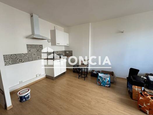 Appartement à louer 527 € 2 pièces 1 chambre 44,2 m² 1er étage Centre Challans 85300