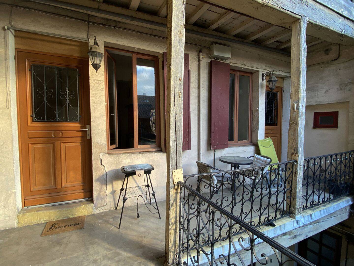 Appartement 5 pièces 121 m² · à Mâcon · 121 m² · 147 300 €