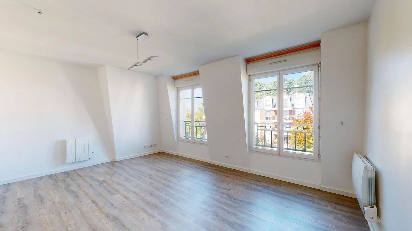 Appartement 1 pièce 27 m² · à Le Plessis-Trévise · 27 m² · 682 €/mois