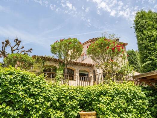 Villa à vendre 2 590 000 € 9 pièces 5 chambres 350 m² 2 300 m² de terrain Les Plantiers-Le Plan Mouans-Sartoux 06370