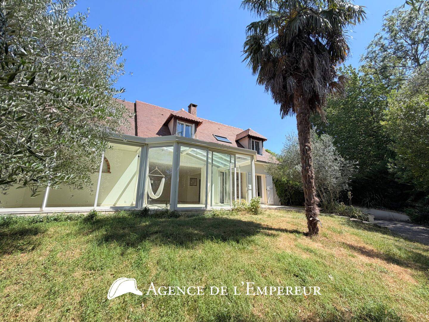 Maison 6 pièces 180 m² · à Rueil-Malmaison · 180 m² · 1 290 000 €