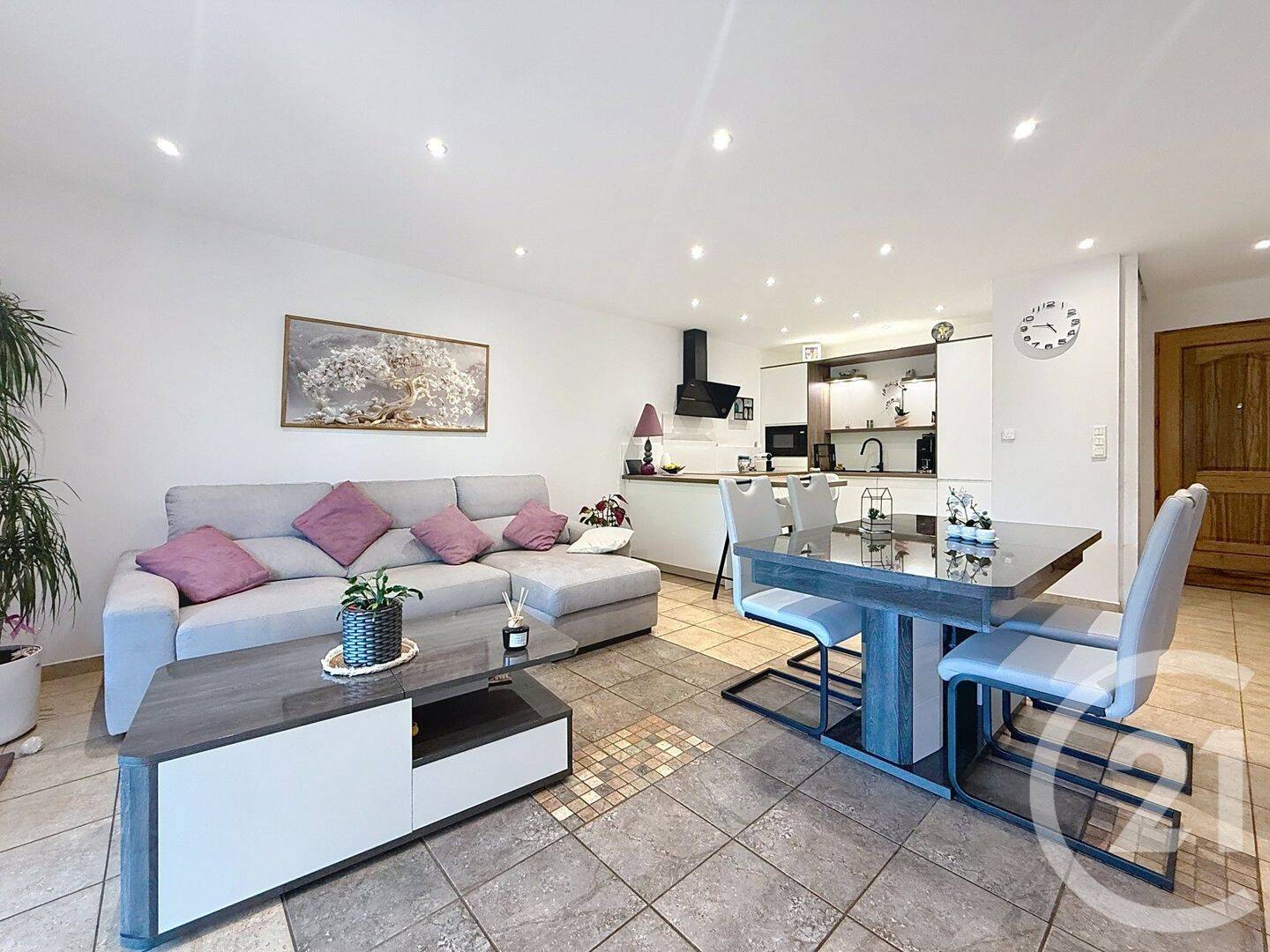 Appartement 3 pièces 80 m² · à Santa-Lucia-Di-Moriani · 79,8 m² · 255 000 €