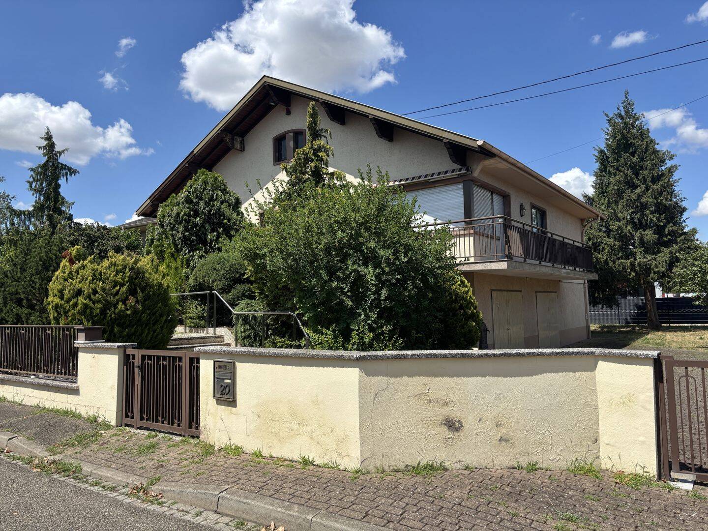 Maison 6 pièces 200 m² · à Holtzheim · 200 m² · 549 900 €