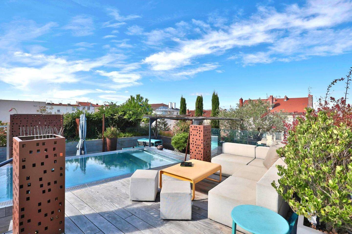 Appartement 2 pièces 93 m² · à Lyon 4ème Arrondissement · 93 m² · 4 160 €