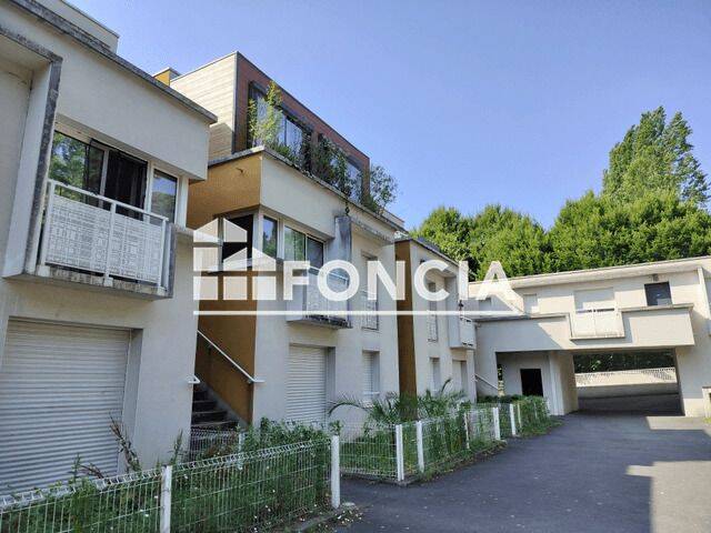 Appartement 1 pièce 33 m² · à Floirac · 33 m² · 527 €