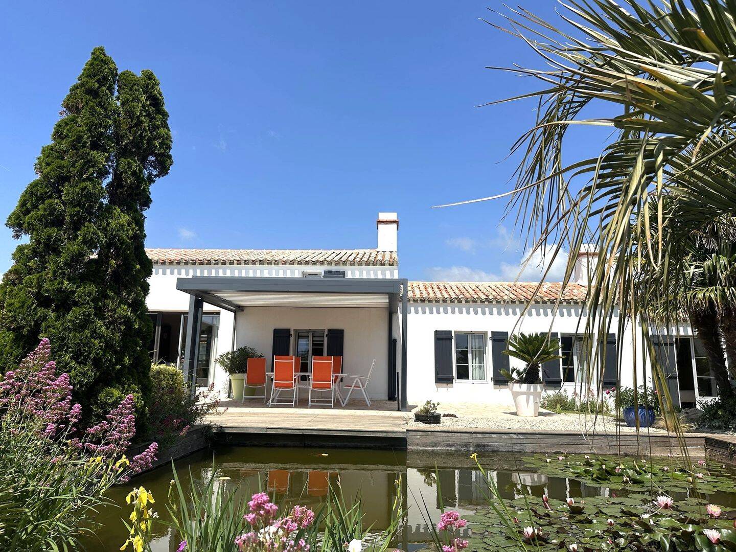 Maison 9 pièces 283 m² · à Le Fenouiller · 283,4 m² · 835 000 €