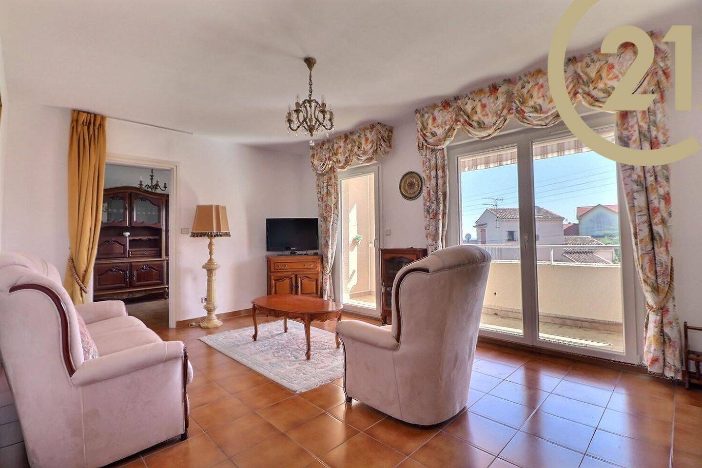 Appartement 4 pièces 77 m² · à Saint-Raphaël · 77,2 m² · 274 000 €
