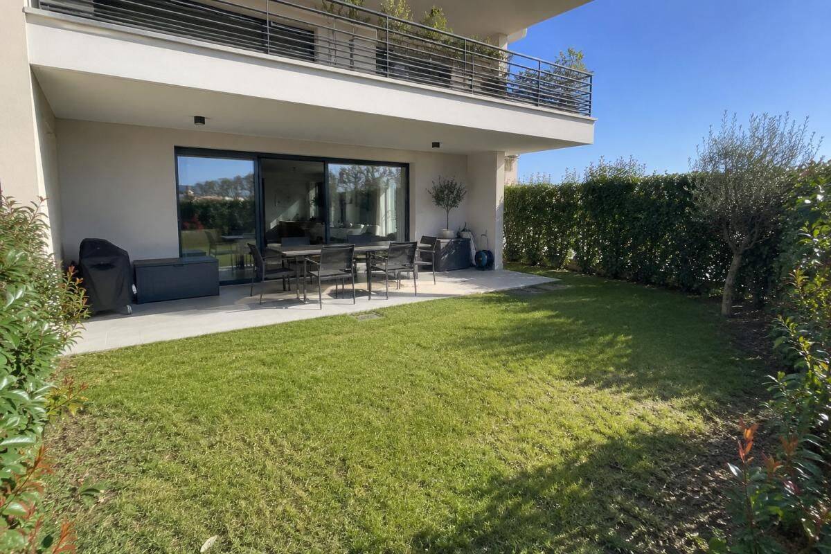 Appartement 3 pièces 66 m² · à Nice · 66 m² · 599 000 €