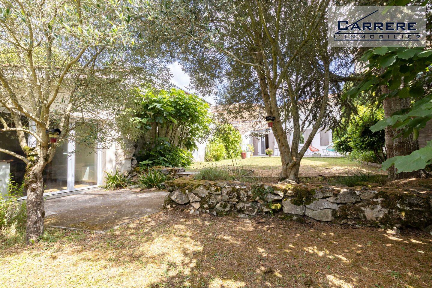Maison 6 pièces 140 m² · à Sainte-Eulalie · 139,8 m² · 359 000 €