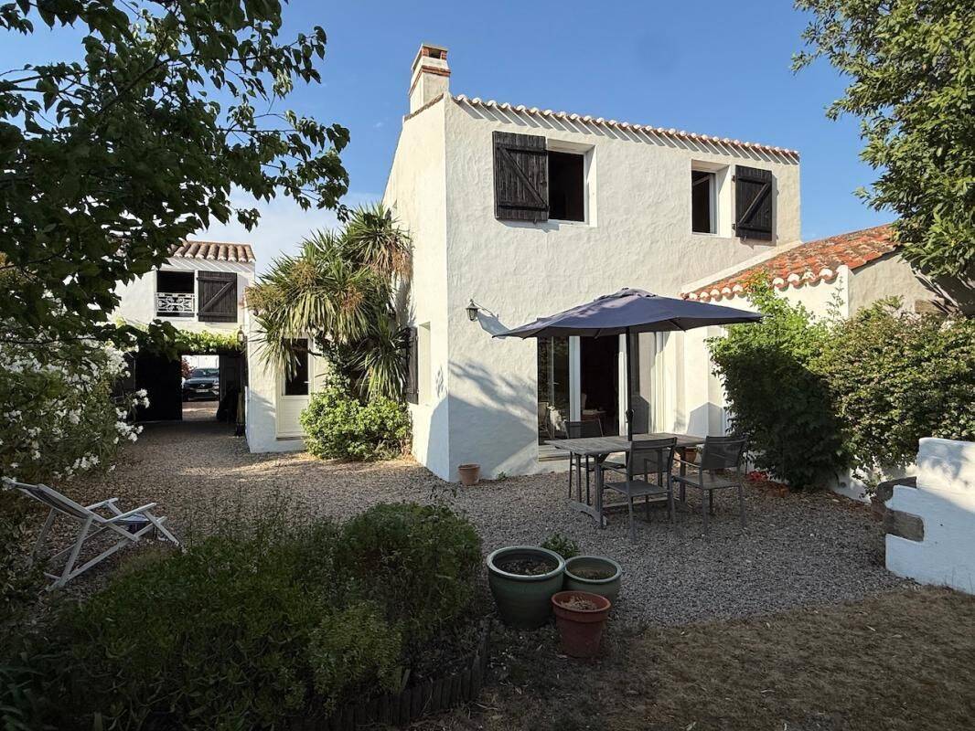 Maison 6 pièces 120 m² · à L'Épine · 120 m² · 480 000 €