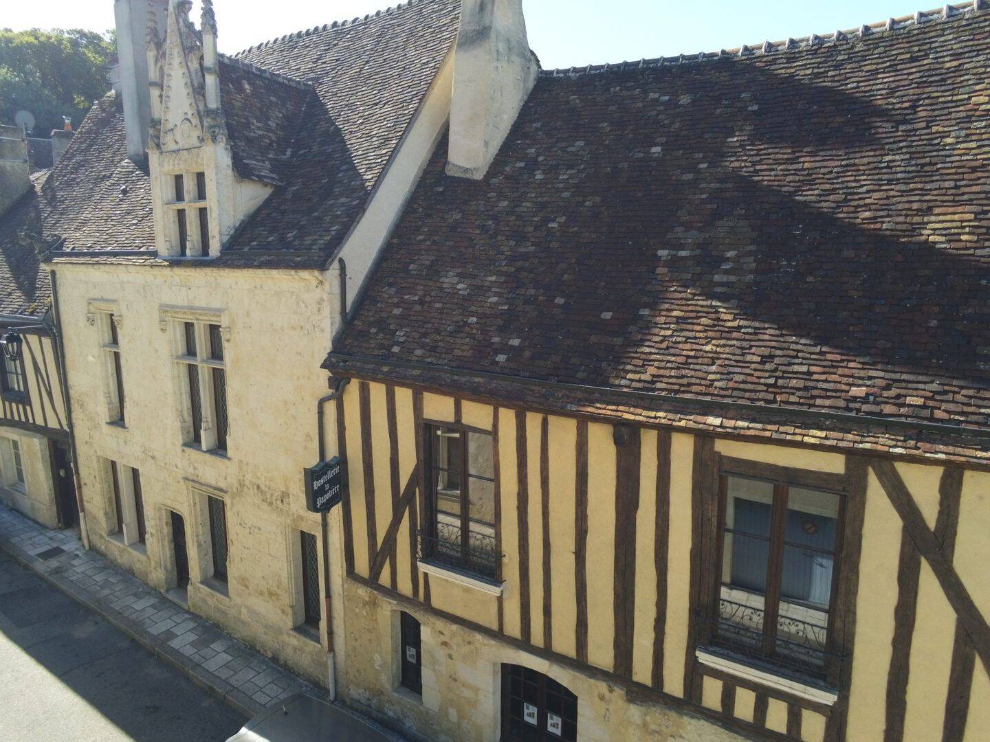 Maison 11 pièces 349 m² · à Nogent-le-Rotrou · 349 m² · 485 000 €
