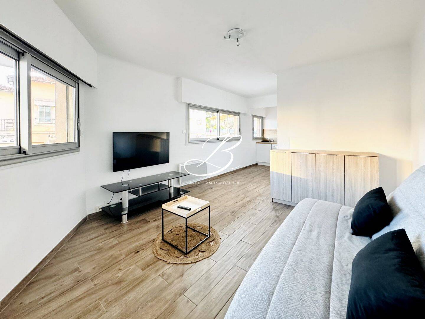 Appartement 1 pièce 27 m² · à Cannes · 26,5 m² · 650 €/mois