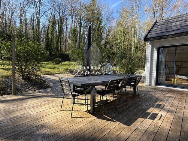 Maison à vendre 798 000 € 7 pièces 4 chambres 154 m² 1 360 m² de terrain Villennes-sur-Seine 78670