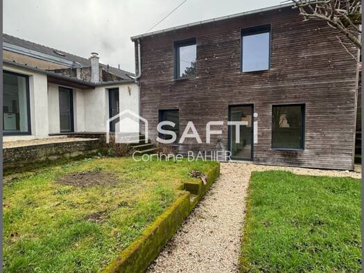 Maison à vendre 334 000 € 4 pièces 2 chambres 78 m² 235 m² de terrain Zola Nantes 44000