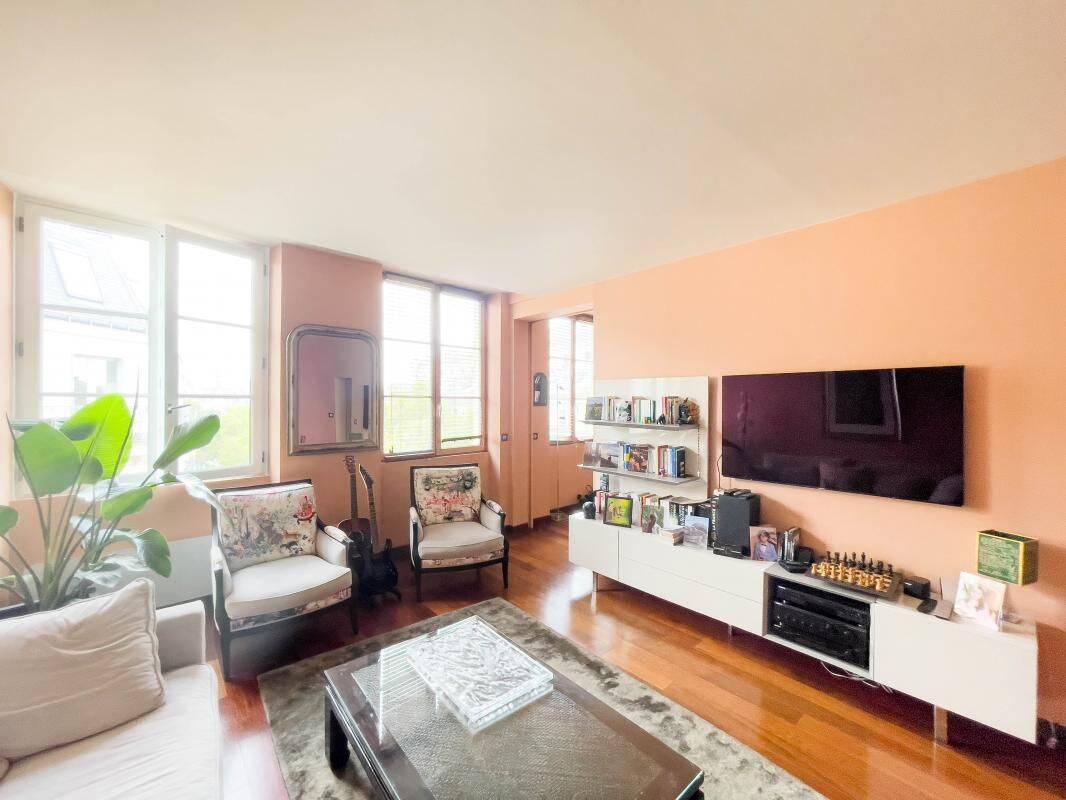 Appartement 5 pièces 110 m² · à Paris 1er Arrondissement · 110 m² · 1 320 000 €